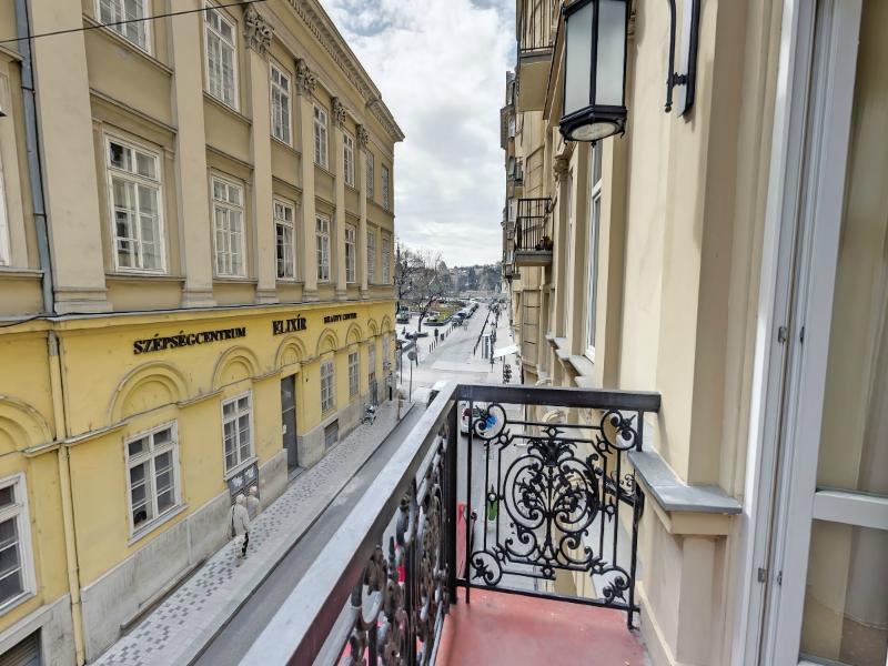 Residence Baron Budapest Bagian luar foto