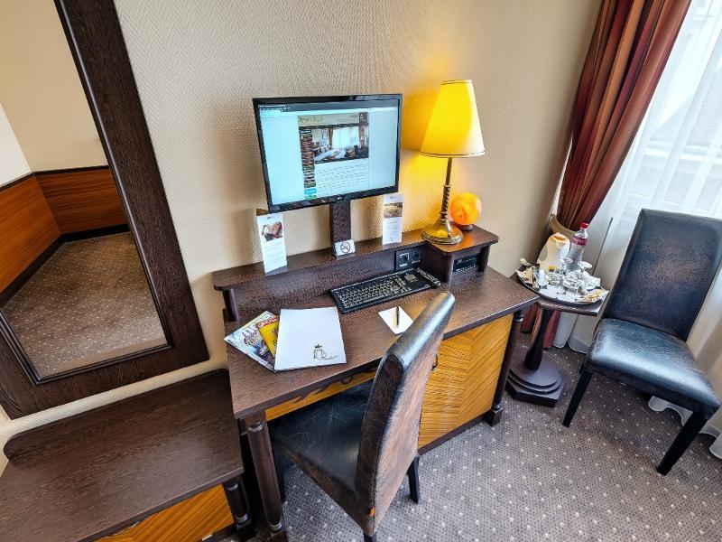 Residence Baron Budapest Bagian luar foto